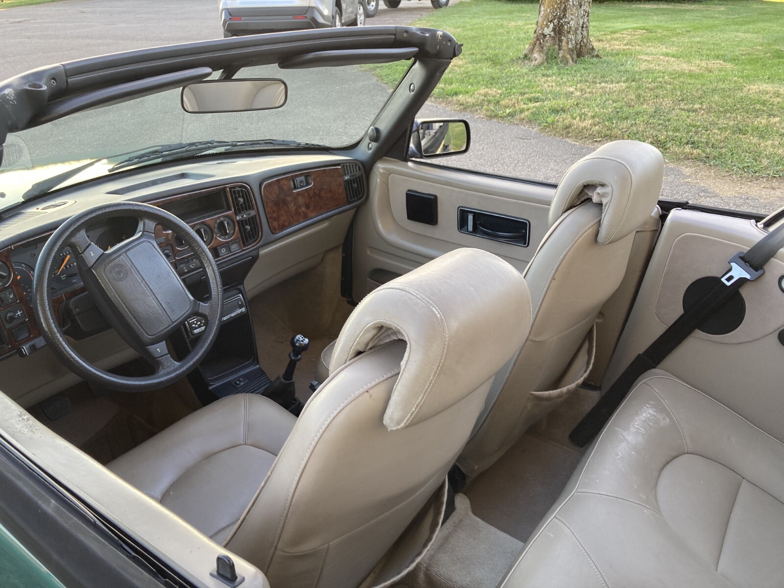 Saab-900-1993-Convertible-7