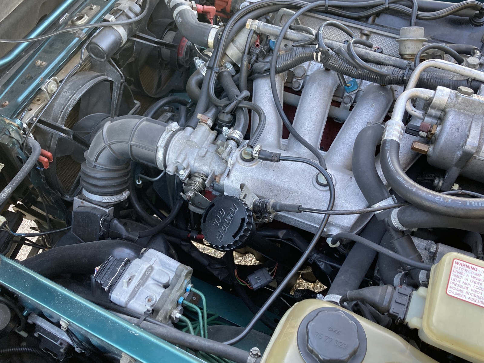 Saab-900-1993-Convertible-9