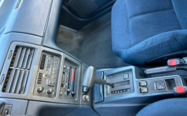 Saturn-S-Series-1991-Coupe-14