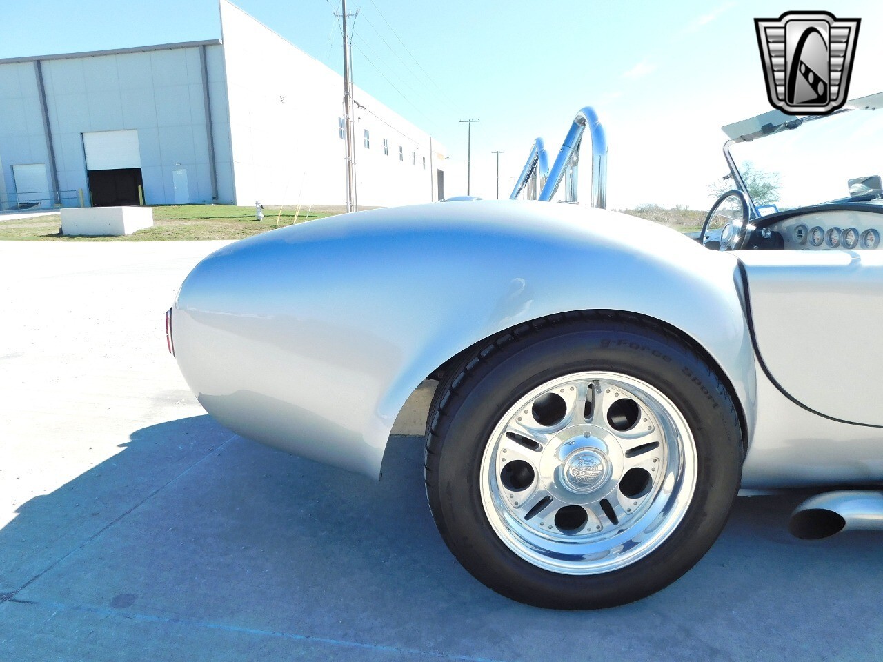 Shelby-Cobra-1964-Race-Car-17