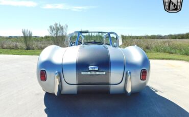Shelby-Cobra-1964-Race-Car-18