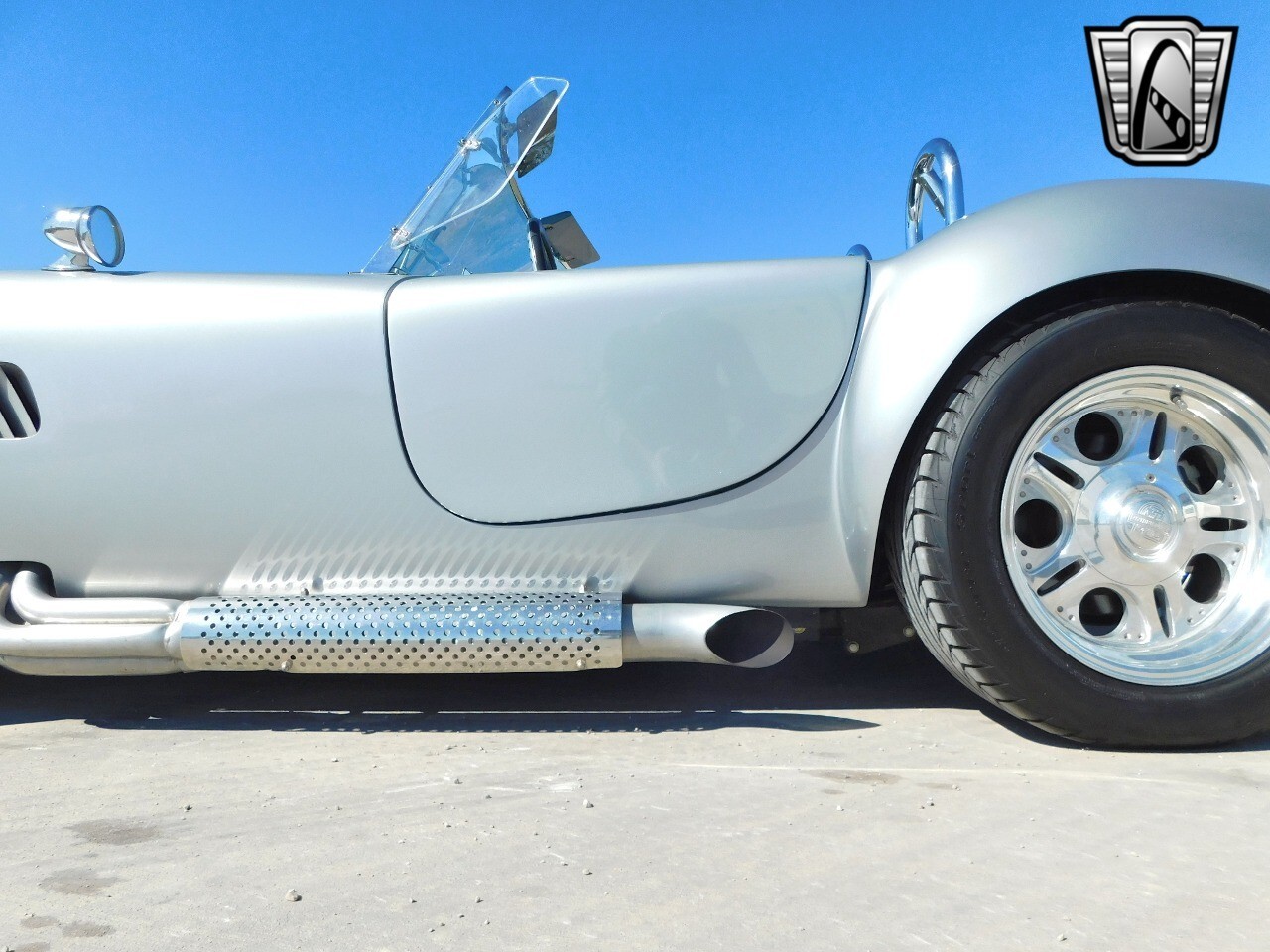 Shelby-Cobra-1964-Race-Car-22