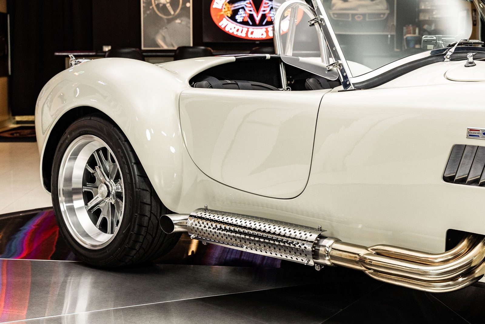 Shelby-Cobra-1965-Other-21