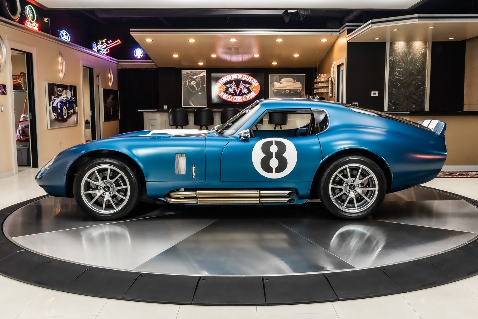 Shelby-Daytona-Coupe-1965-Coupe-17