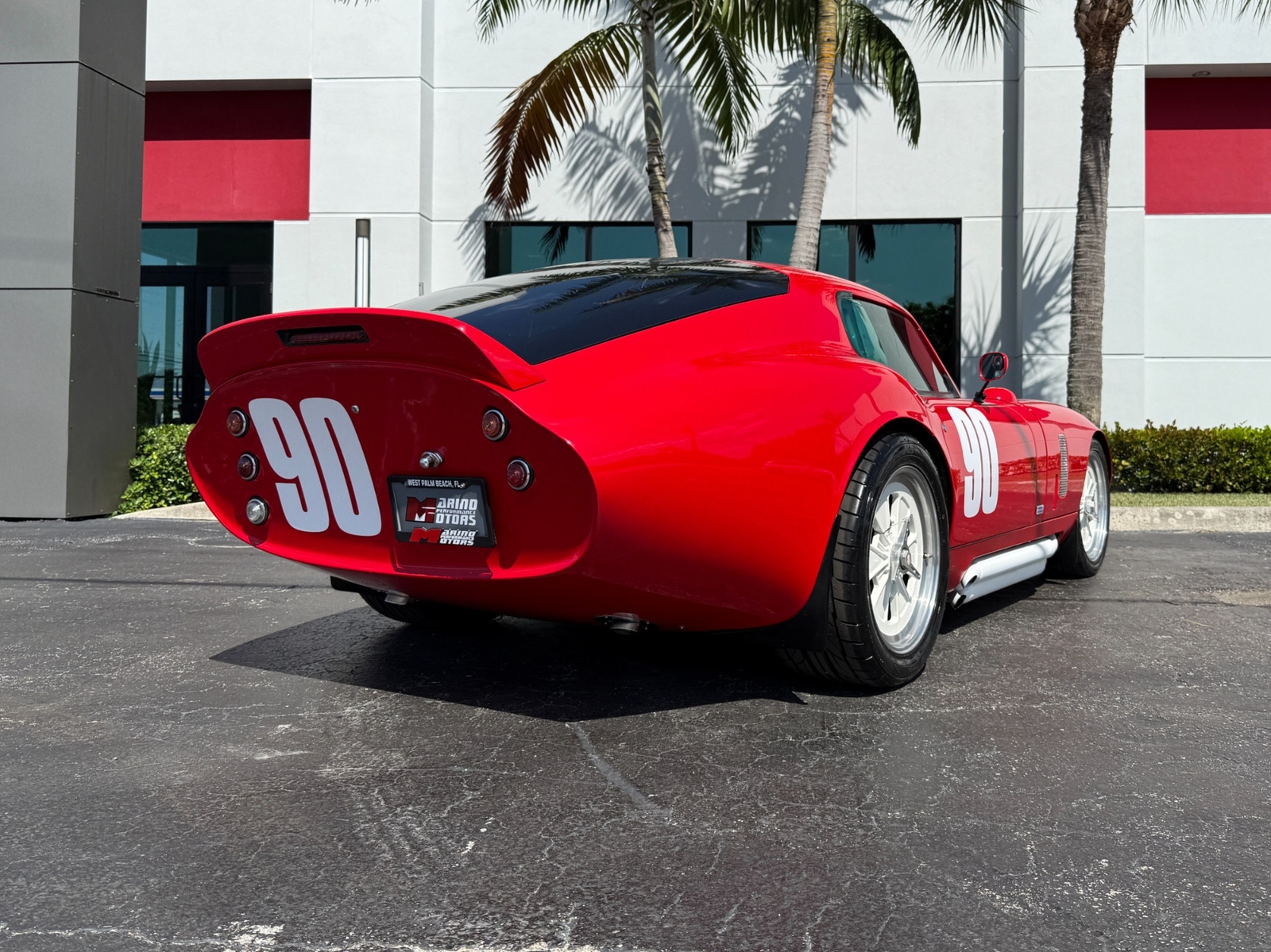 Shelby-Daytona-Coupe-Superformance-1965-2-Door-Coupe-12