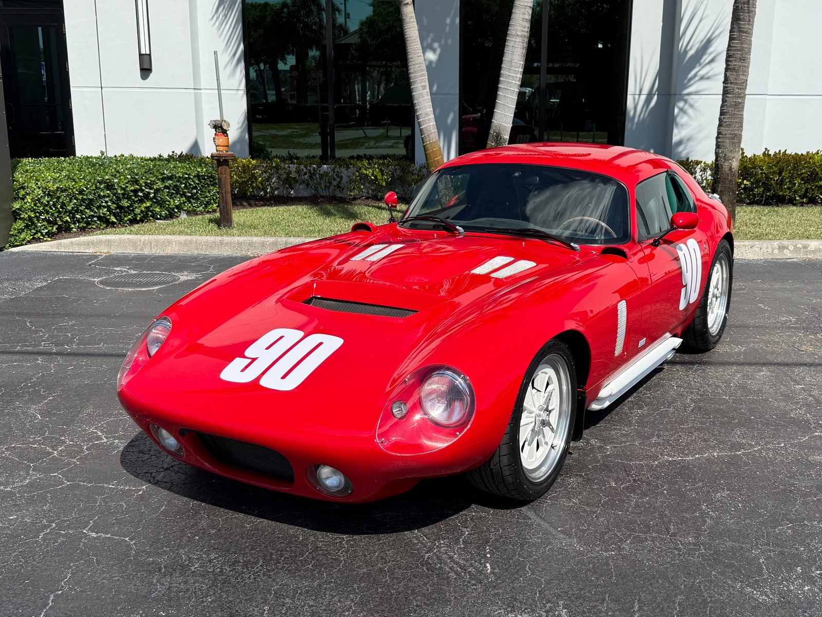 Shelby-Daytona-Coupe-Superformance-1965-2-Door-Coupe-17