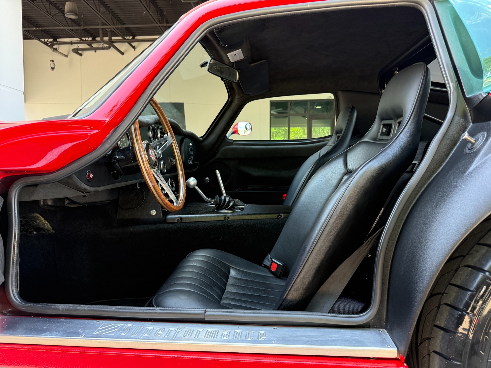 Shelby-Daytona-Coupe-Superformance-1965-2-Door-Coupe-27