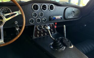 Shelby-Daytona-Coupe-Superformance-1965-2-Door-Coupe-33