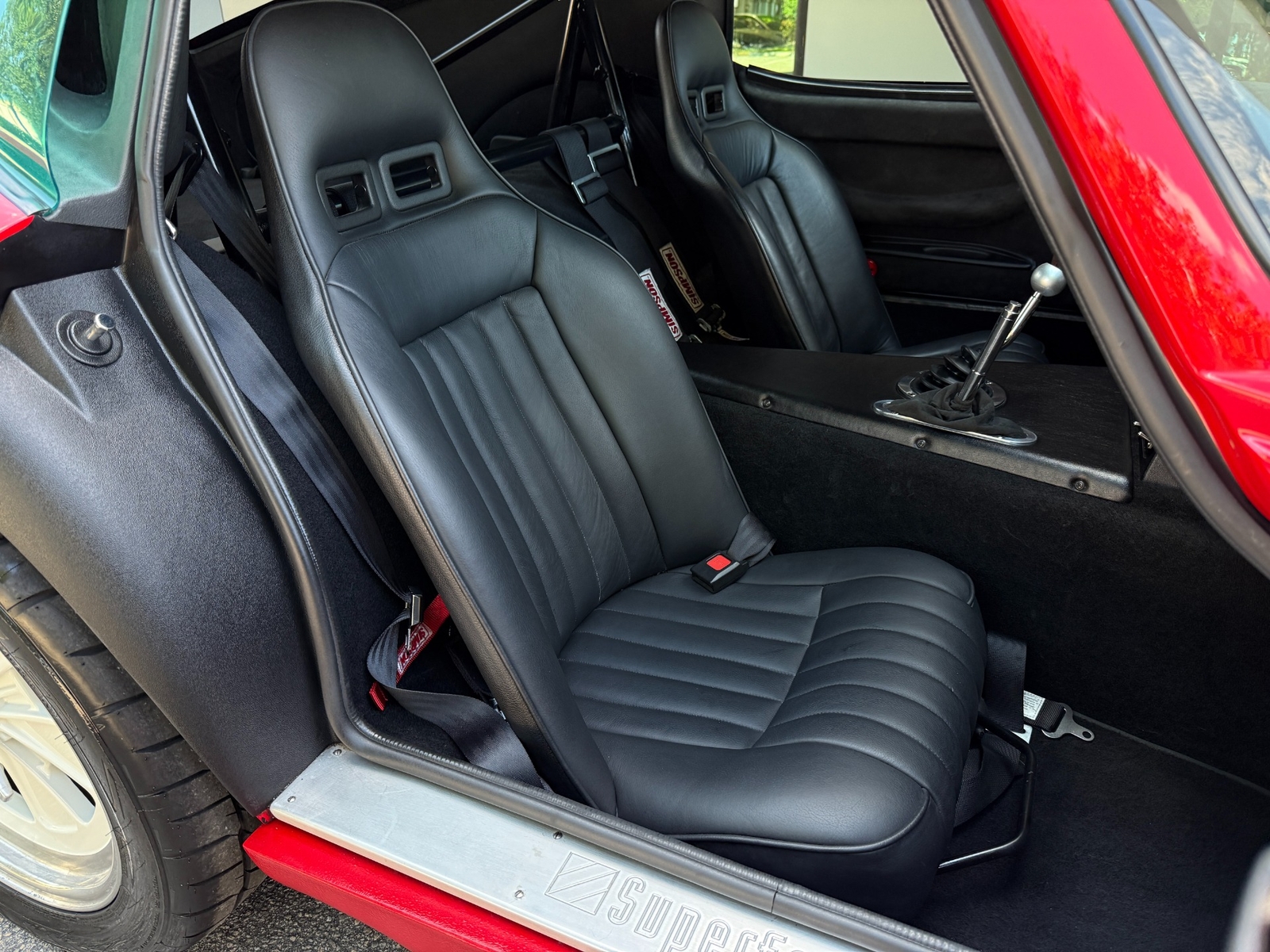 Shelby-Daytona-Coupe-Superformance-1965-2-Door-Coupe-38