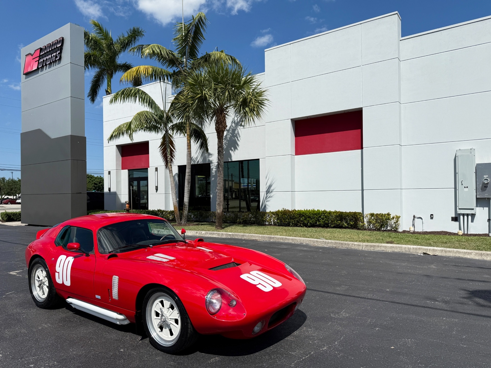 Shelby Daytona Coupe Superformance 1965 2-Door Coupe