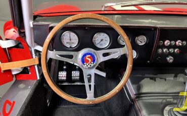 Shelby-Daytona-coupe-replica-1965-red-10