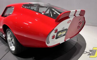 Shelby-Daytona-coupe-replica-1965-red-4