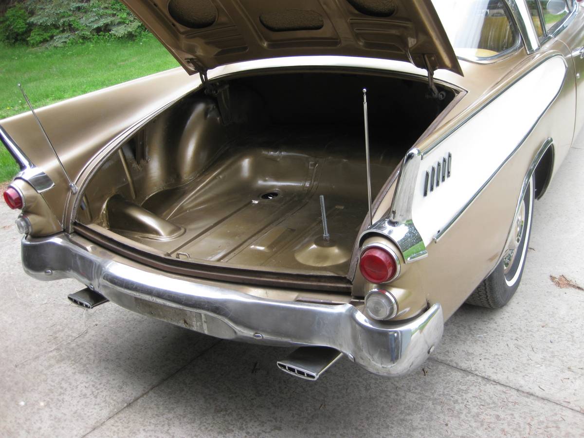 Studebaker-1957-6