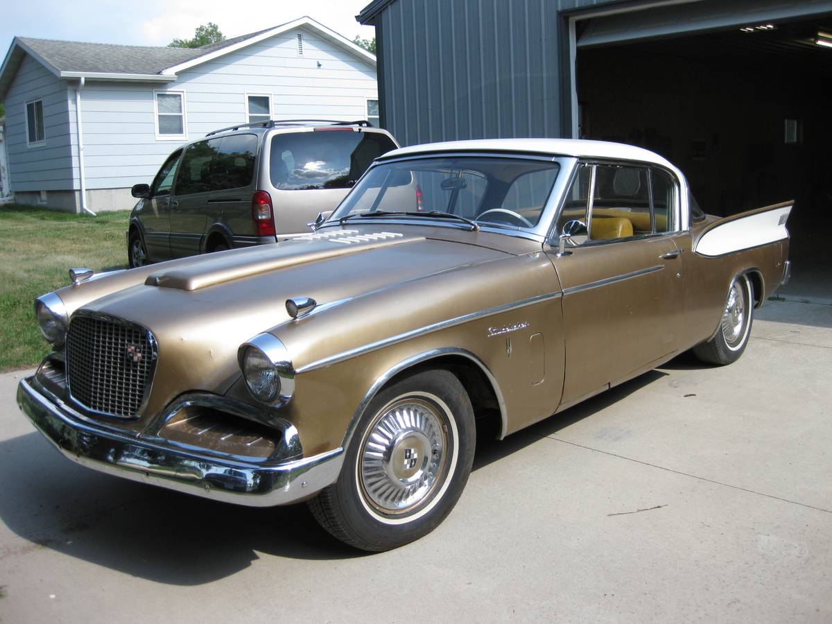 Studebaker   1957