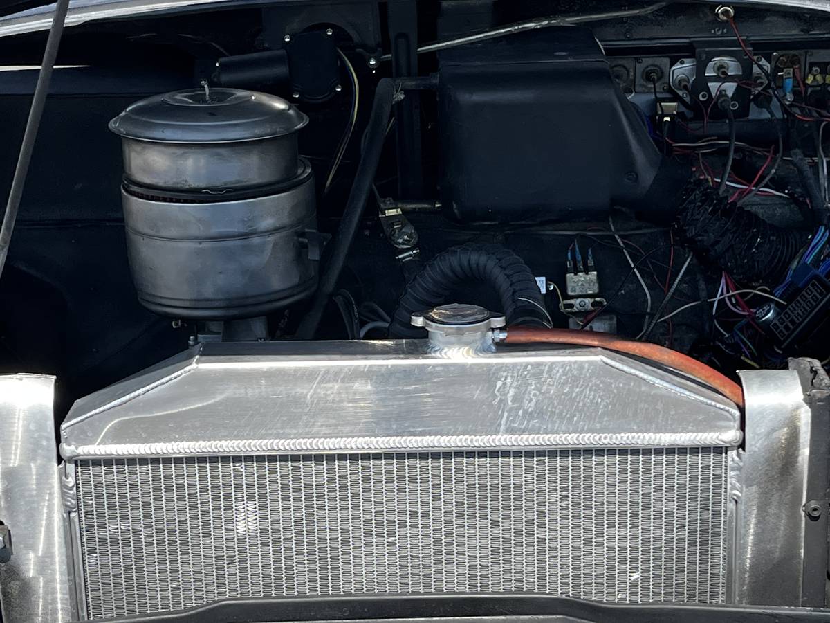 Studebaker-2r5-1949-black-16