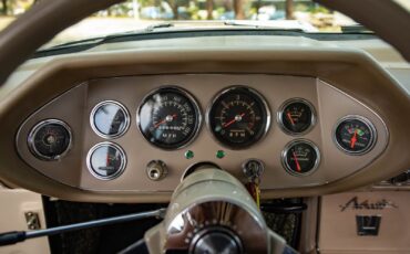 Studebaker-Avanti-1963-2-Door-Coupe-38