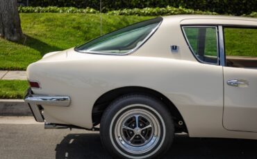 Studebaker-Avanti-1963-2-Door-Coupe-4