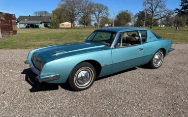 Studebaker-Avanti-1963-Coupe-1