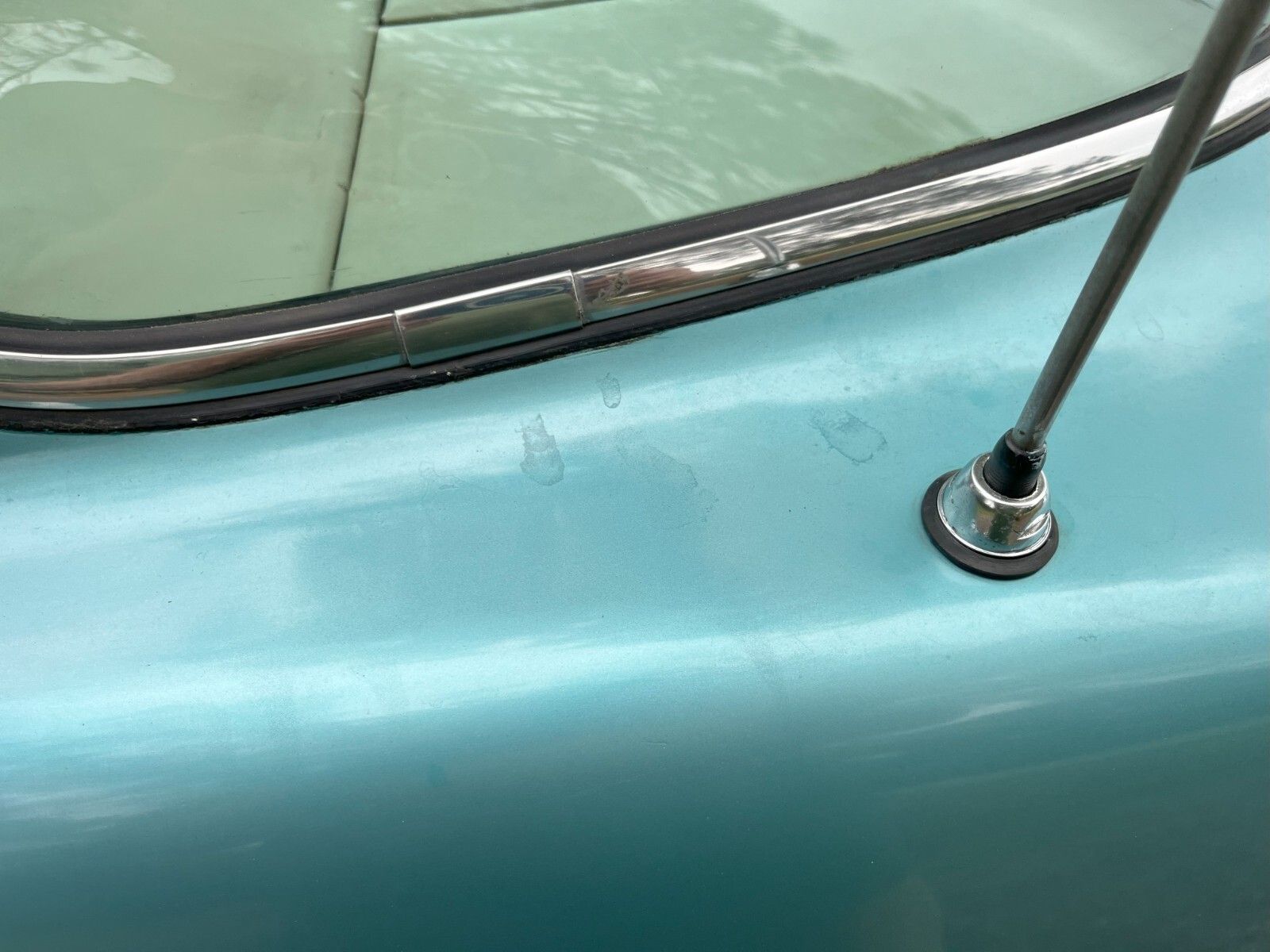 Studebaker-Avanti-1963-Coupe-10
