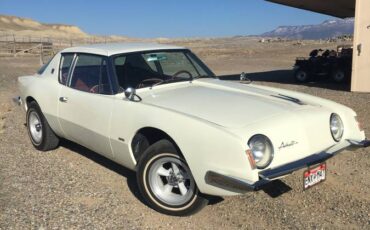 Studebaker-Avanti-1963-white-10