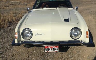 Studebaker-Avanti-1963-white-14