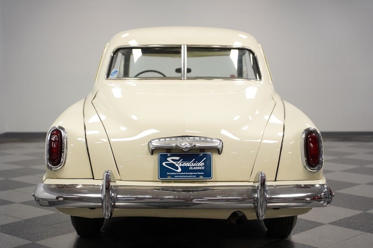 Studebaker-Champion-1950-Coupe-11