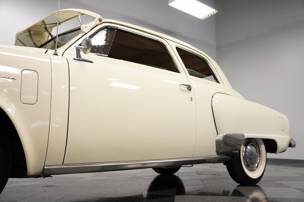 Studebaker-Champion-1950-Coupe-23