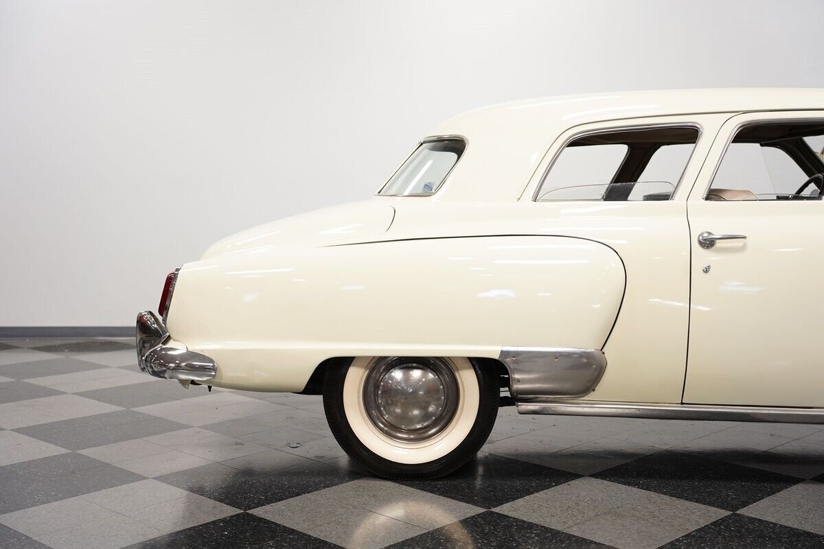 Studebaker-Champion-1950-Coupe-32