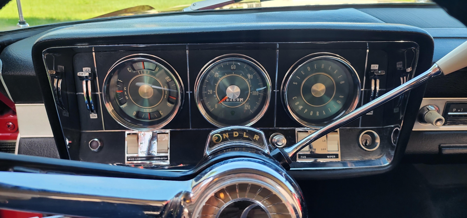Studebaker-Daytona-1965-17