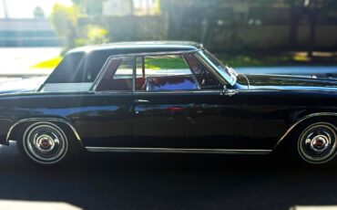 Studebaker-GT-1962-Coupe-1
