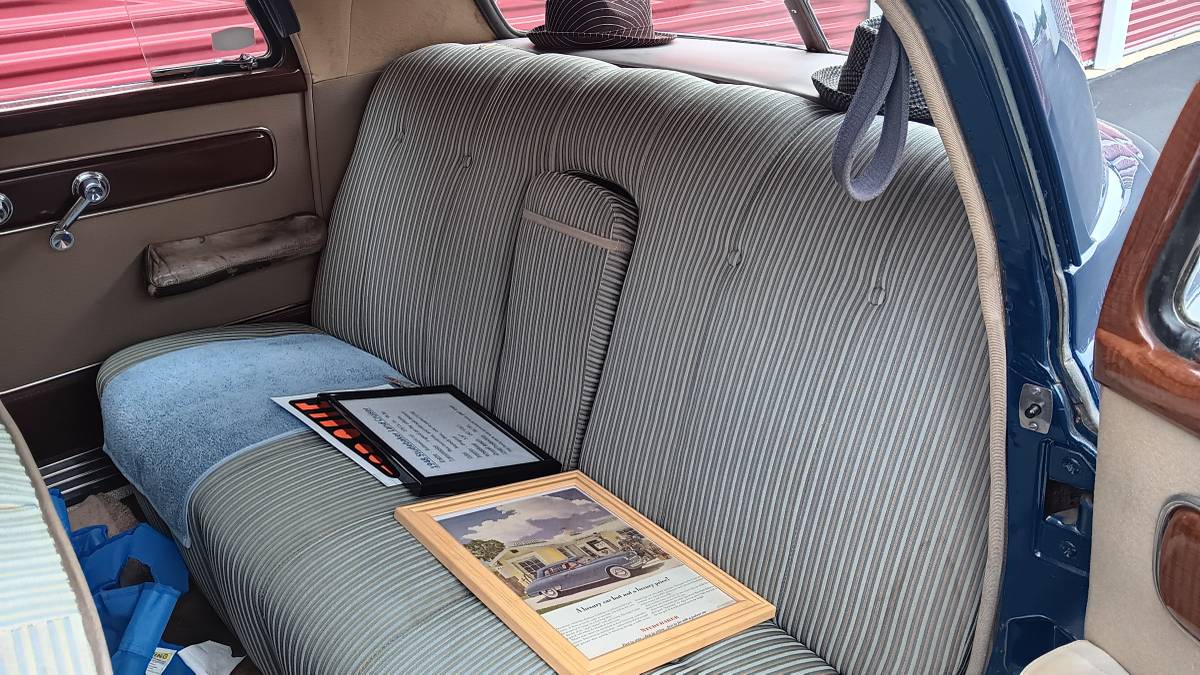 Studebaker-Landcruiser-1948-5