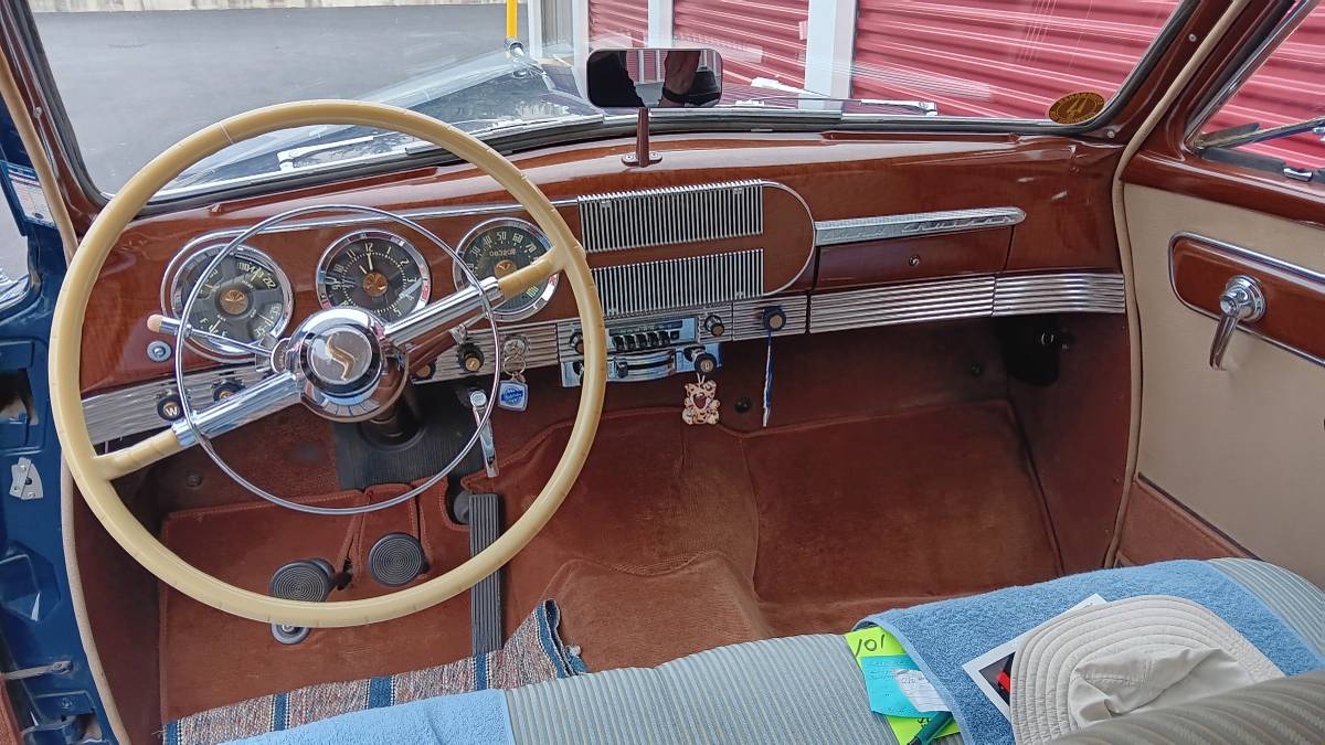 Studebaker-Landcruiser-1948
