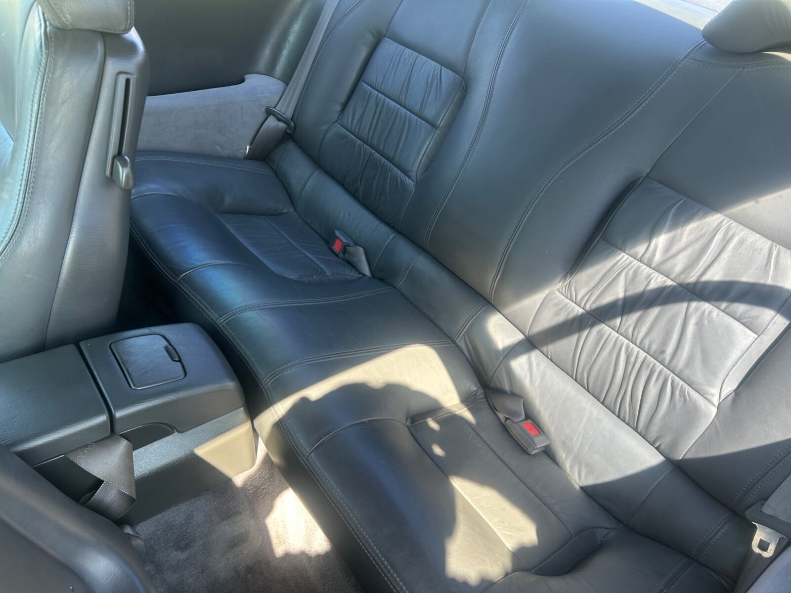 Subaru-SVX-1992-Coupe-11
