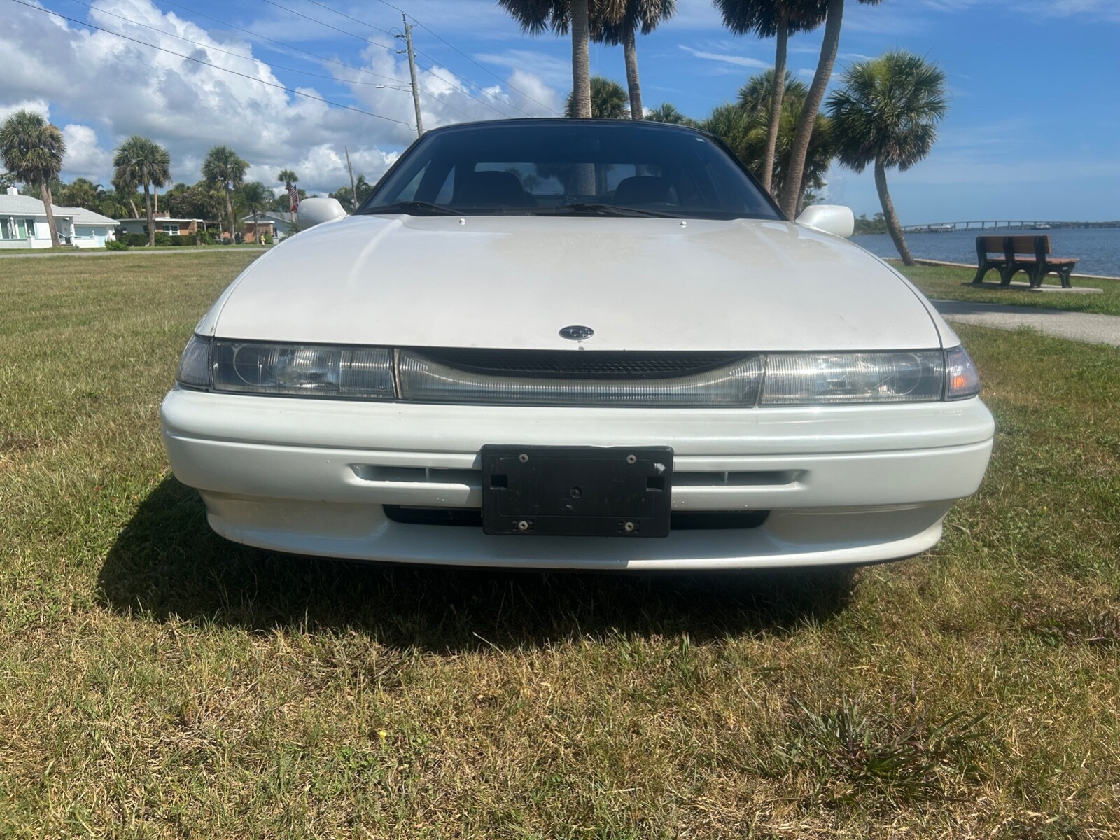 Subaru-SVX-1992-Coupe-2