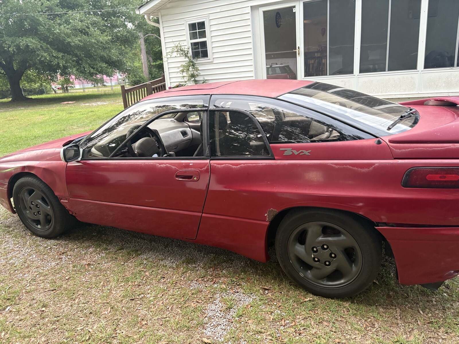 Subaru-SVX-1993-3
