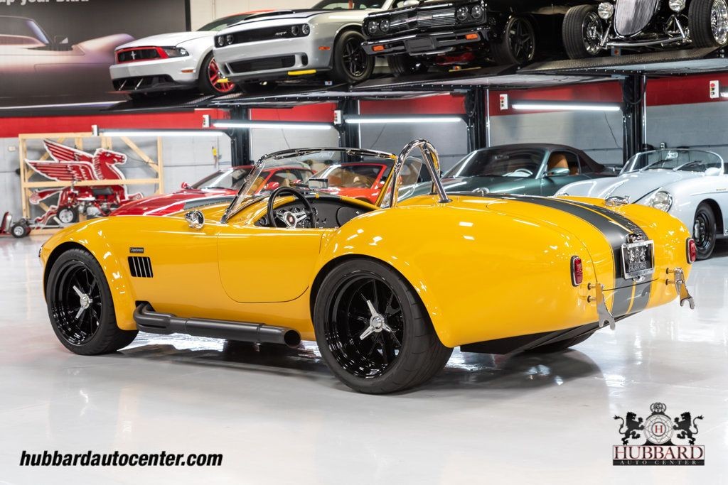 Superformance-Cobra-1965-5