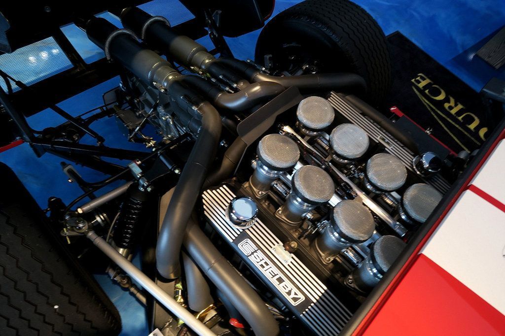 Superformance-GT40-1965-Coupe-20