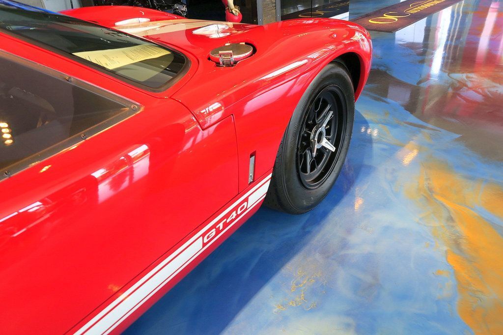 Superformance-GT40-1965-Coupe-26