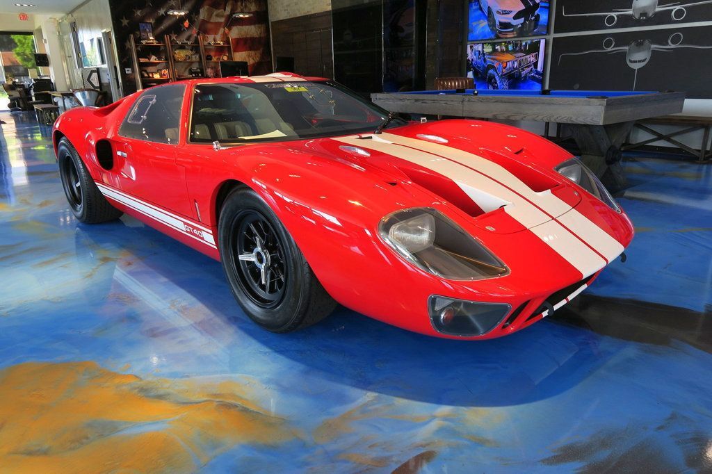 Superformance-GT40-1965-Coupe-27