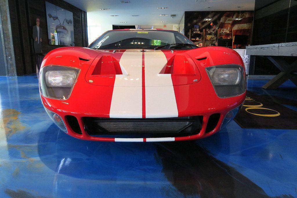 Superformance-GT40-1965-Coupe-28