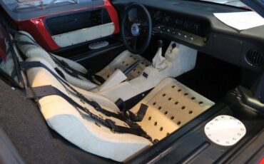 Superformance-GT40-1965-Coupe-6