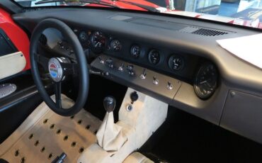 Superformance-GT40-1965-Coupe-7
