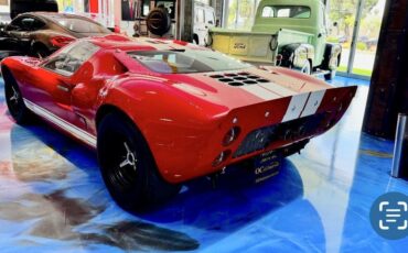 Superformance-GT40-MK1-1965-Coupe-1