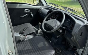 Suzuki-Carry-1993-14