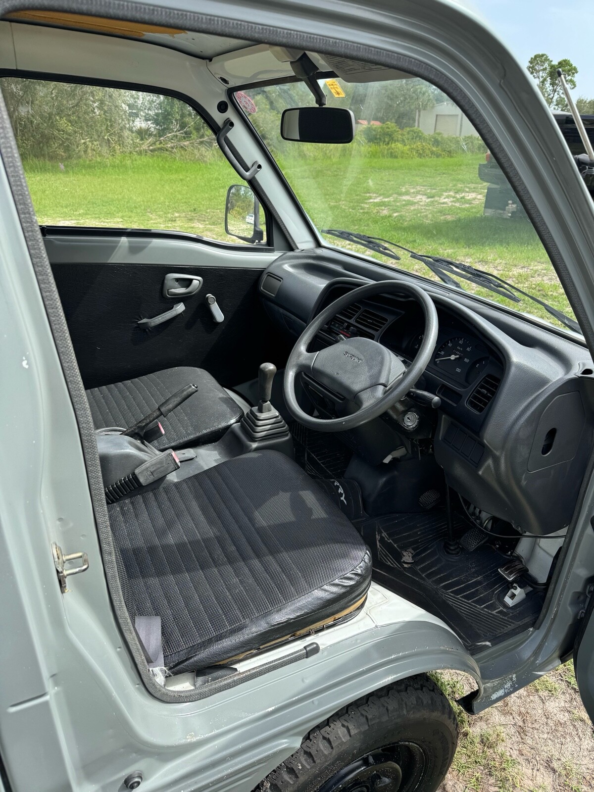 Suzuki-Carry-1993-14