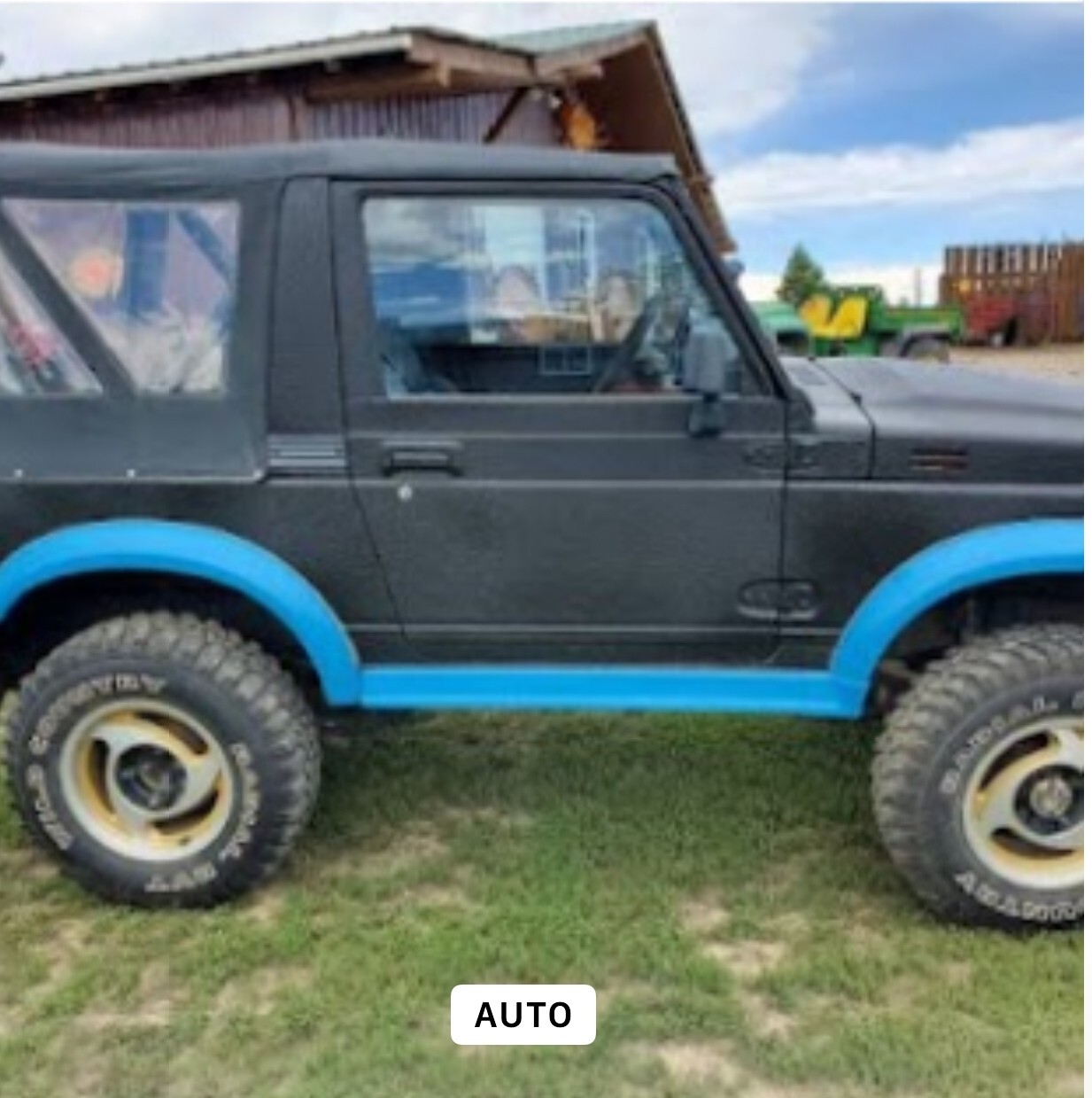 Suzuki-Samurai-1992-3
