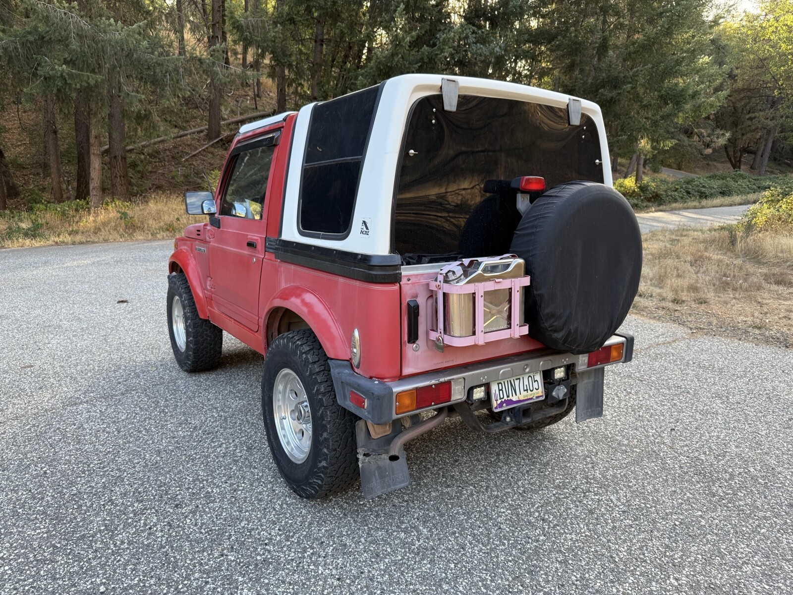 Suzuki-Samurai-1994-2
