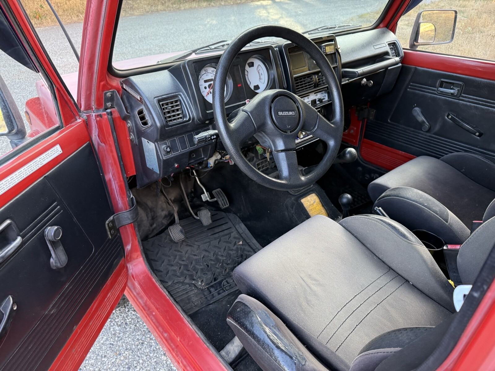 Suzuki-Samurai-1994-7
