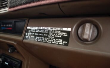 Toyota-12-Ton-Pickup-1987-16