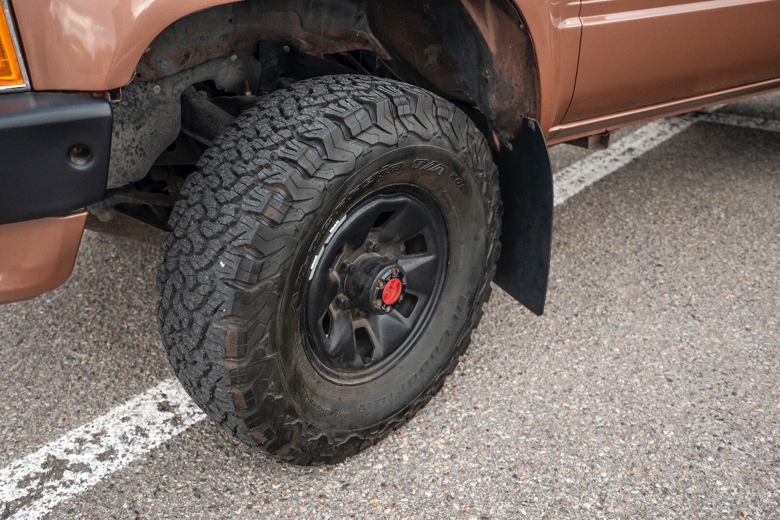 Toyota-12-Ton-Pickup-1987-19